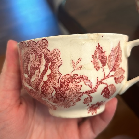 Johnson Bros England Teacup and Saucer sets (2) Chippendale Red Vintage - Picture 11 of 11